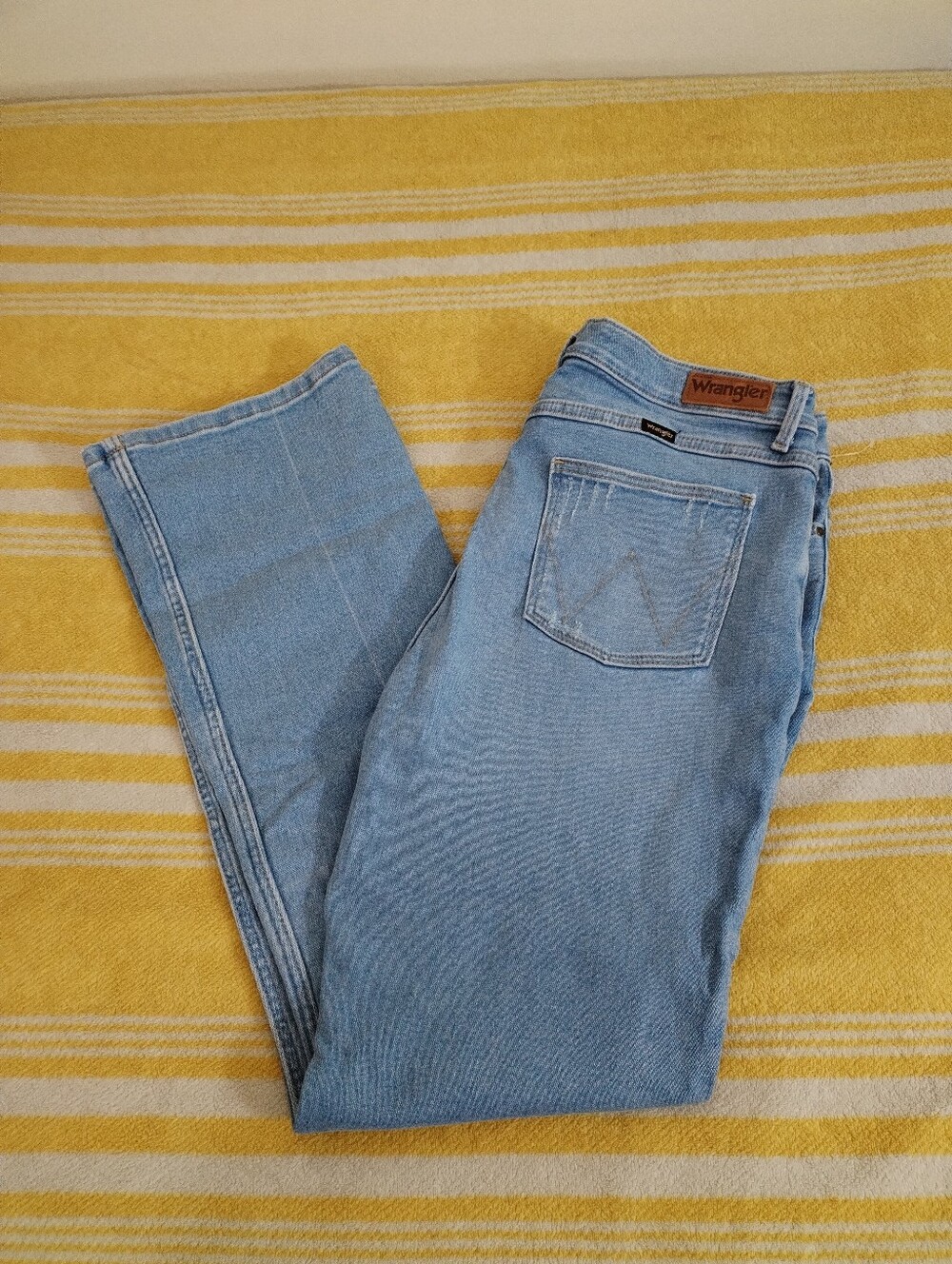 Wrangler 14×32 Classic Blue Women's Jeans